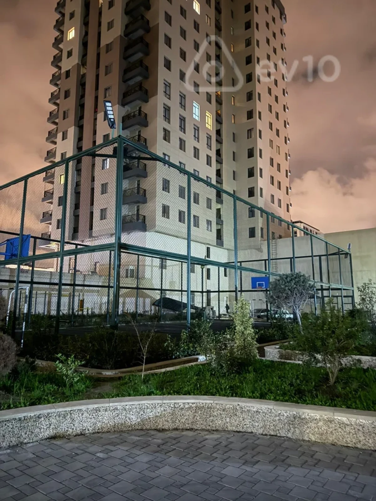 Satılır 2 otaqlı yeni tikili 60 m²