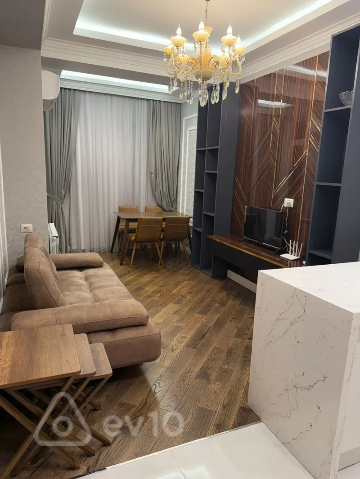 Satılır 2 otaqlı yeni tikili 60 m²