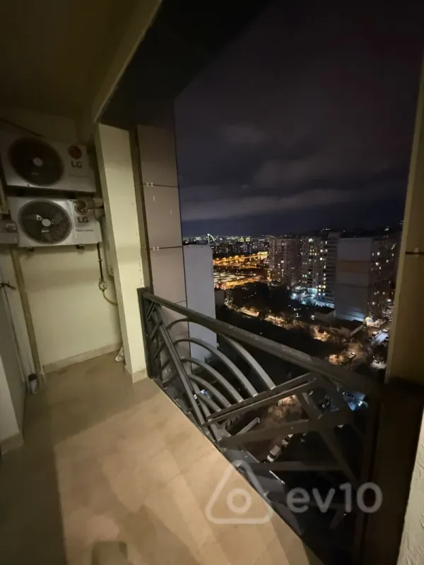 Satılır 2 otaqlı yeni tikili 60 m²