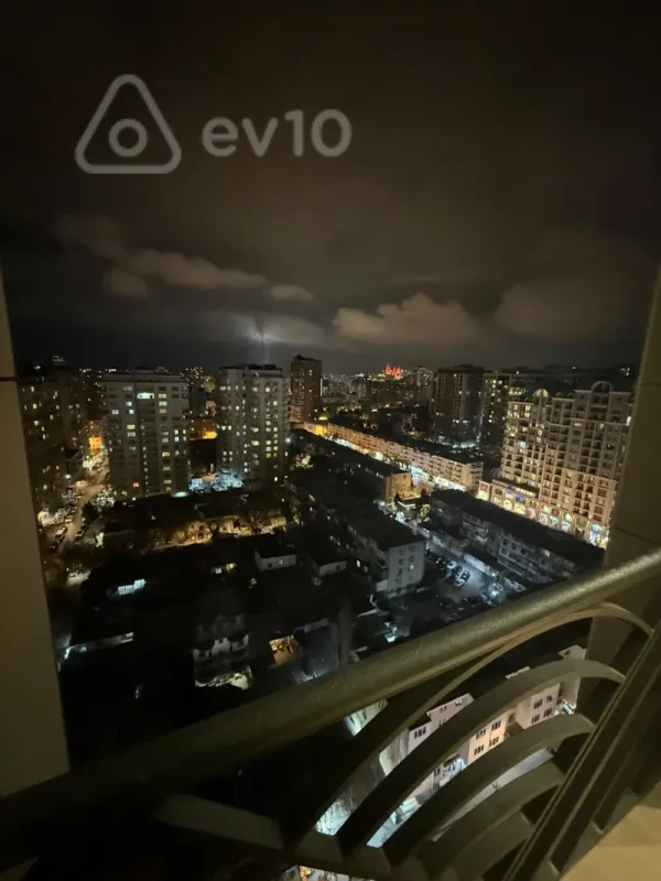 Satılır 2 otaqlı yeni tikili 60 m²