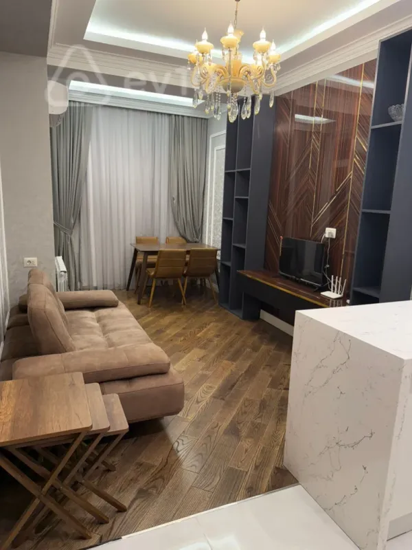 Satılır 2 otaqlı yeni tikili 60 m²