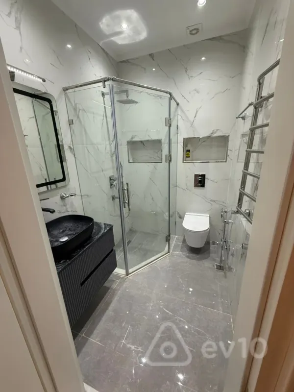 Satılır 2 otaqlı yeni tikili 60 m²