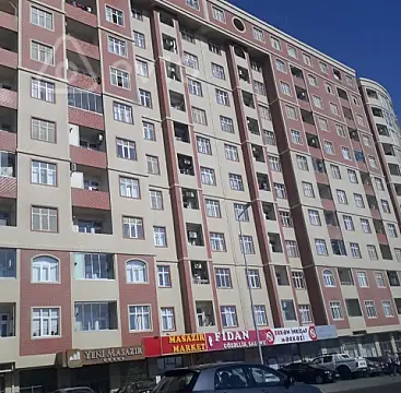 Satılır 3 otaqlı yeni tikili 90 m²
