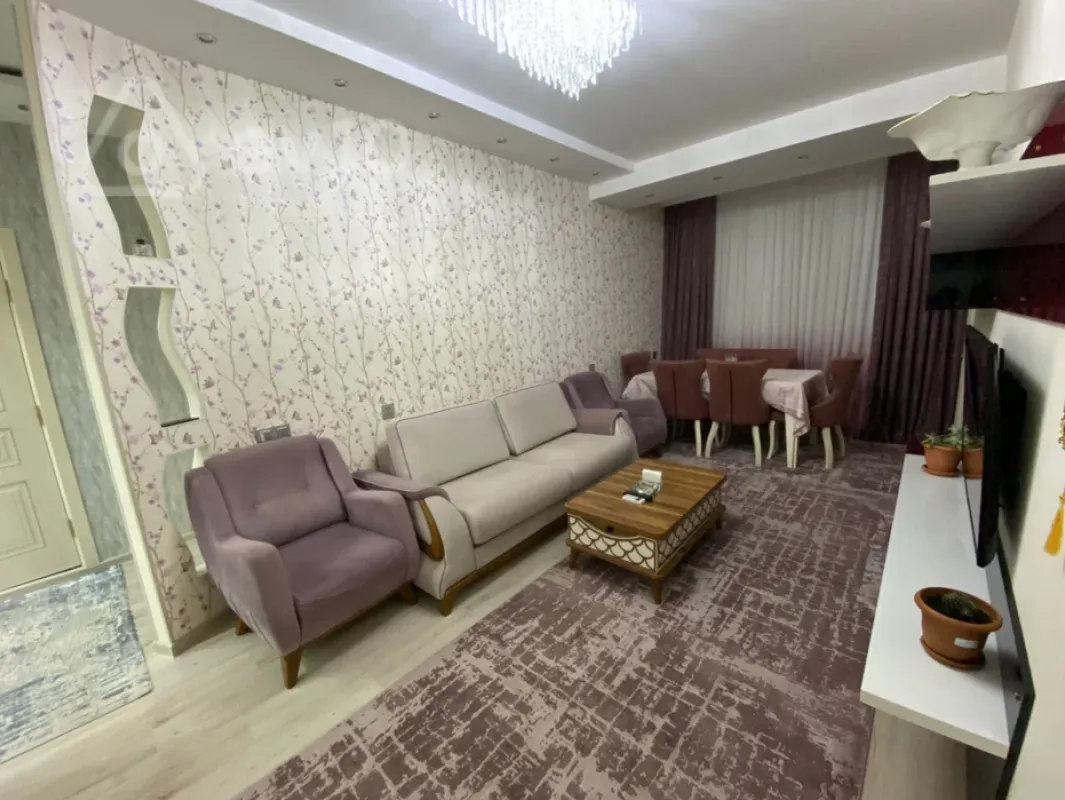 Satılır 3 otaqlı yeni tikili 90 m²