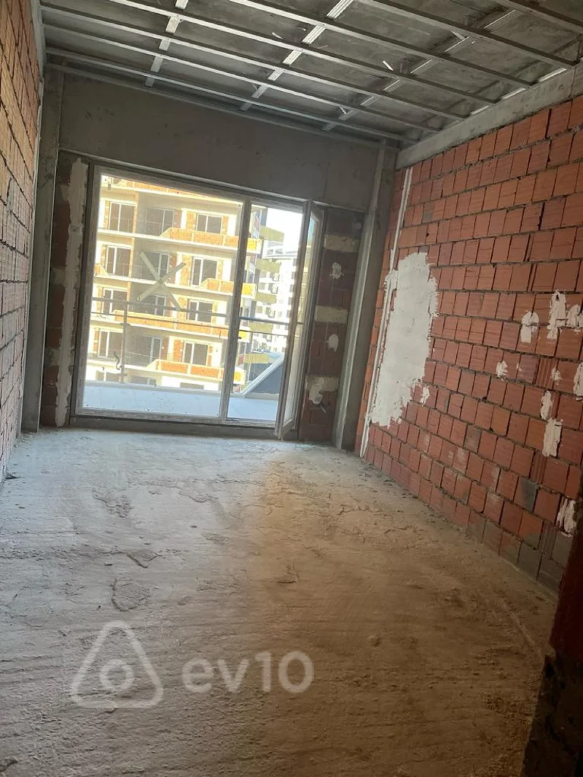 Satılır 3 otaqlı yeni tikili 112 m²