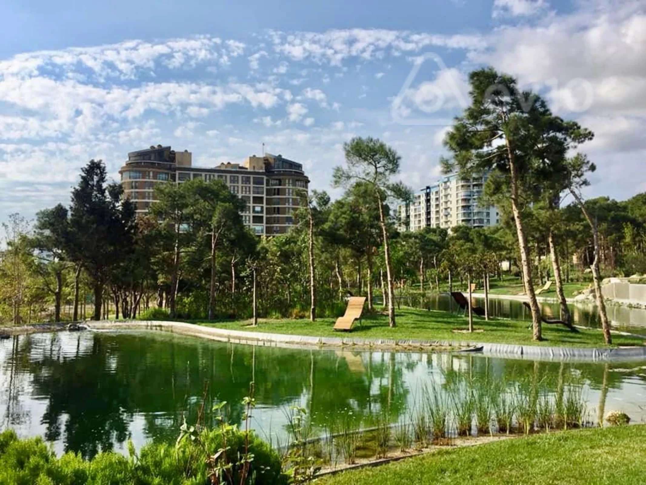 Satılır 3 otaqlı yeni tikili 145 m²