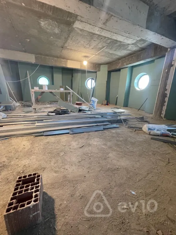 Satılır 7 otaqlı yeni tikili 423 m²