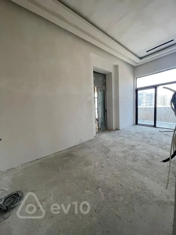 Satılır 7 otaqlı yeni tikili 423 m²