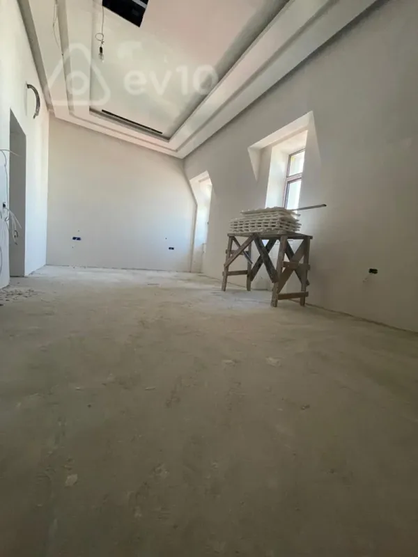Satılır 7 otaqlı yeni tikili 423 m²