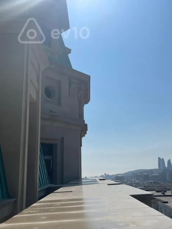 Satılır 7 otaqlı yeni tikili 423 m²