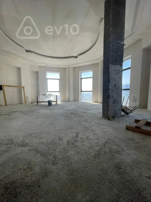Satılır 7 otaqlı yeni tikili 423 m²