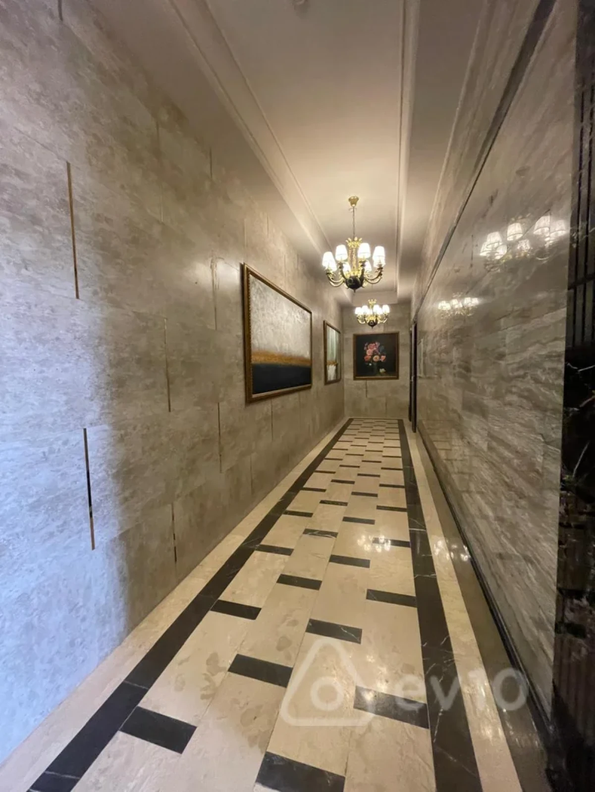 Satılır 7 otaqlı yeni tikili 423 m²