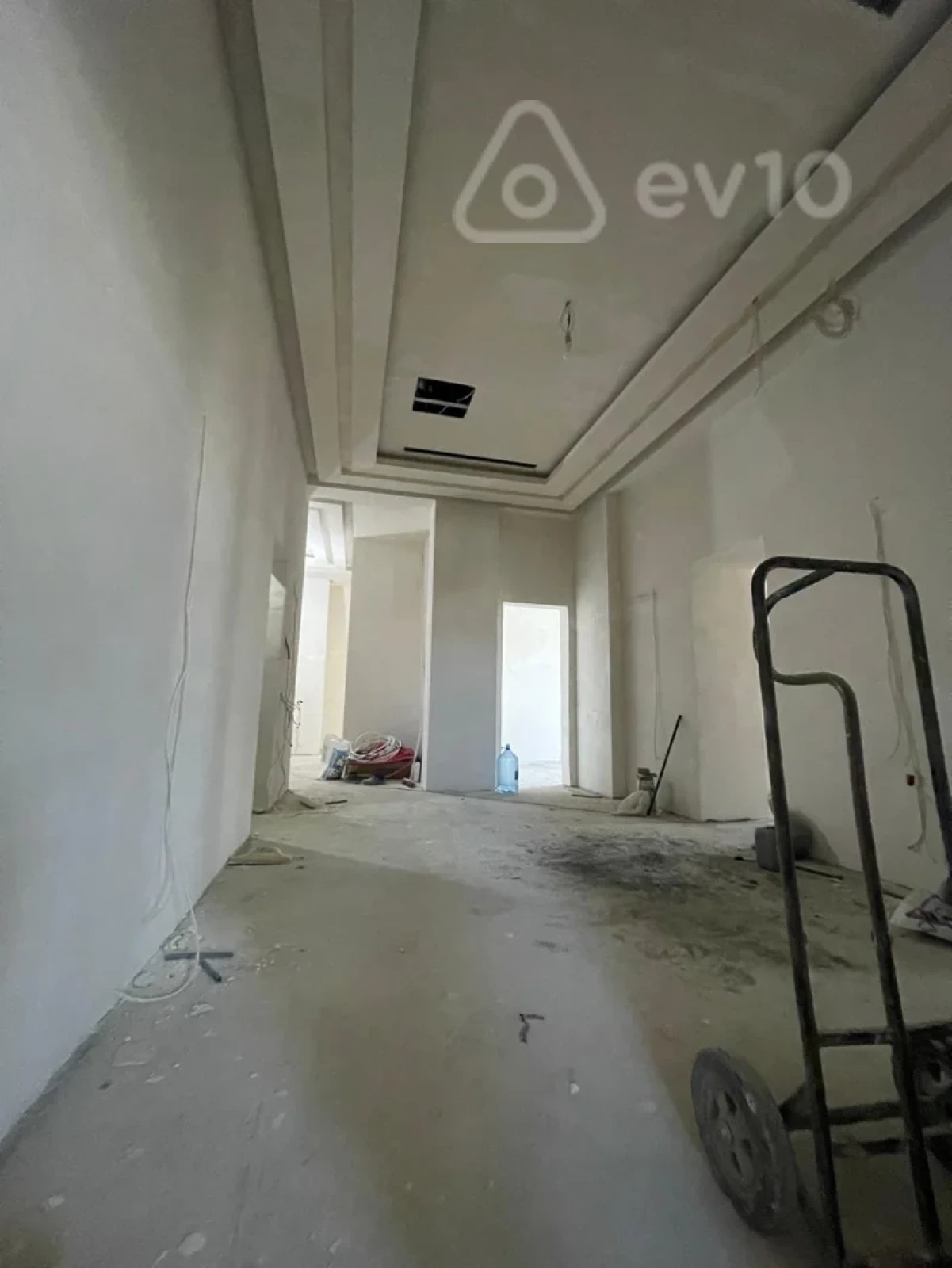 Satılır 7 otaqlı yeni tikili 423 m²