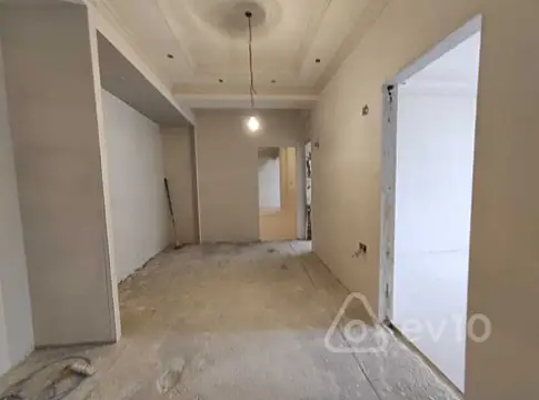 Satılır 4 otaqlı yeni tikili 180 m²