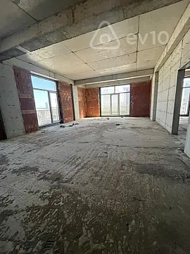 Satılır 4 otaqlı yeni tikili 196 m²