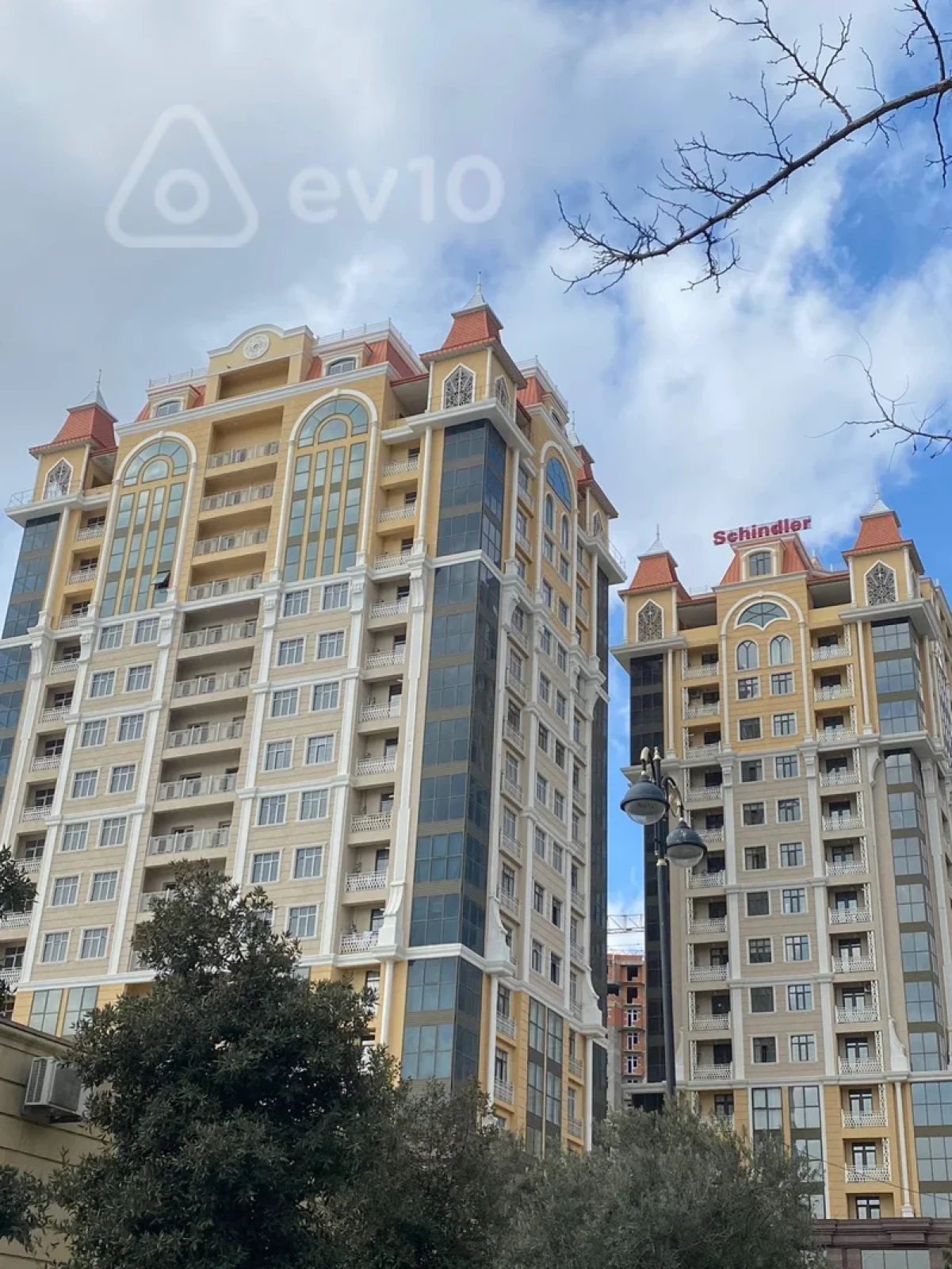 Kirayə verilir 2 otaqlı yeni tikili 70 m²