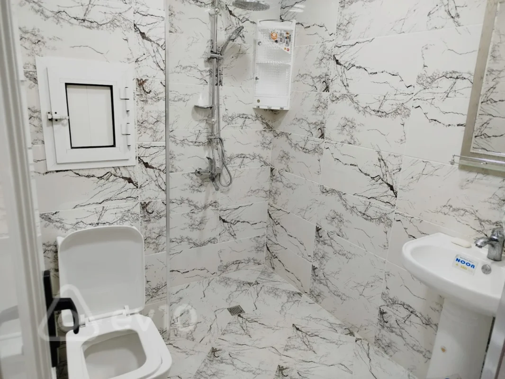 Kirayə verilir 1 otaqlı köhnə tikili 45 m²