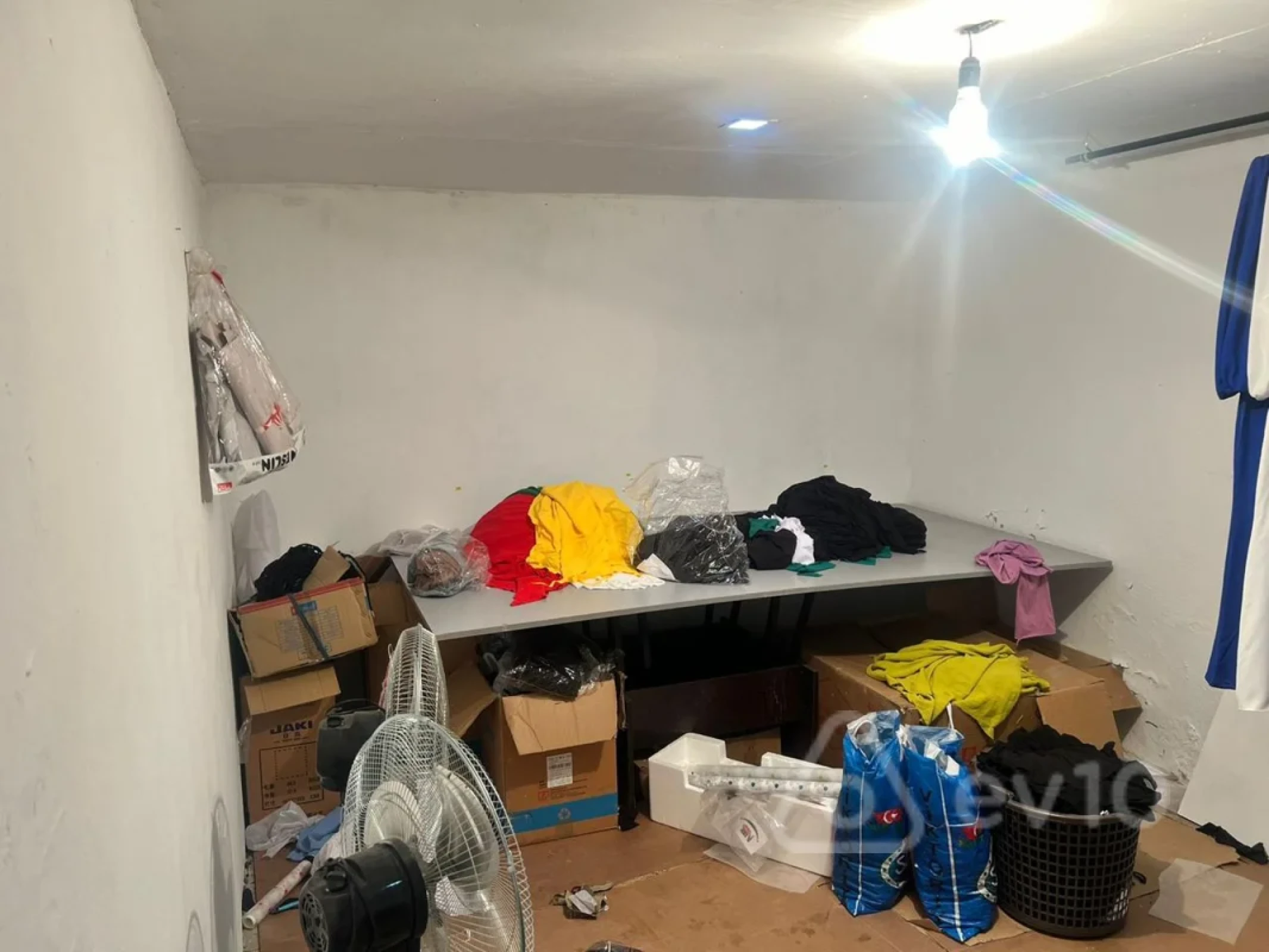 Satılır 6 otaqlı həyət evi 240 m²