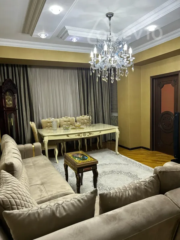 Satılır 3 otaqlı yeni tikili 120 m²