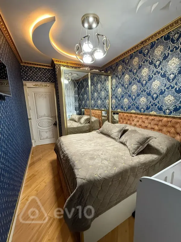 Satılır 2 otaqlı yeni tikili 60 m²