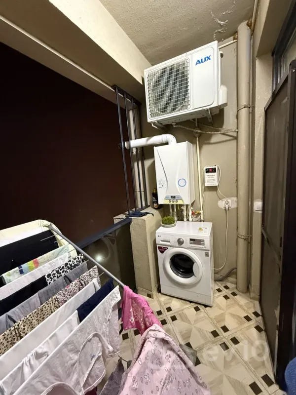 Satılır 2 otaqlı yeni tikili 60 m²