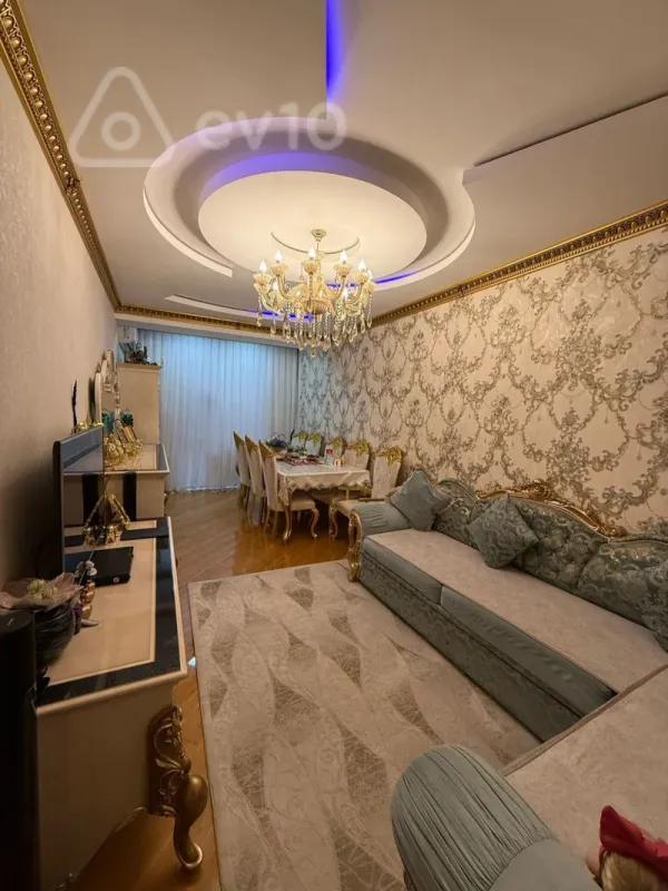 Satılır 2 otaqlı yeni tikili 60 m²