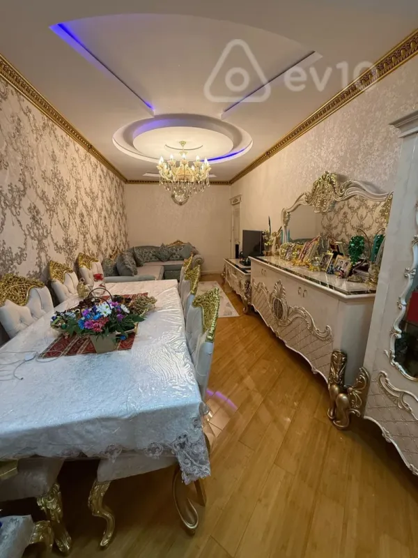 Satılır 2 otaqlı yeni tikili 60 m²