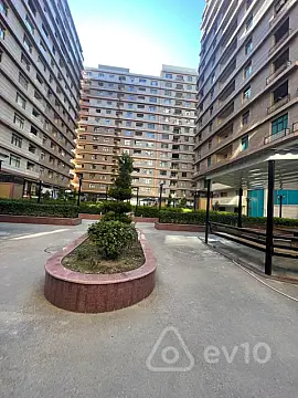 Satılır 3 otaqlı yeni tikili 133 m²