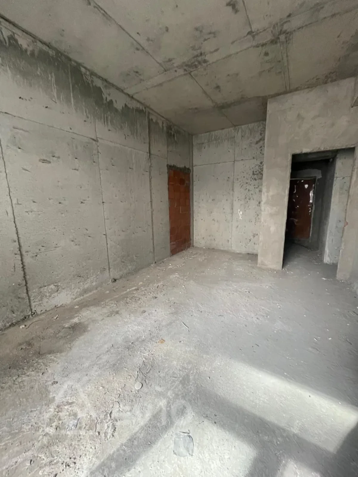 Satılır 3 otaqlı yeni tikili 133 m²