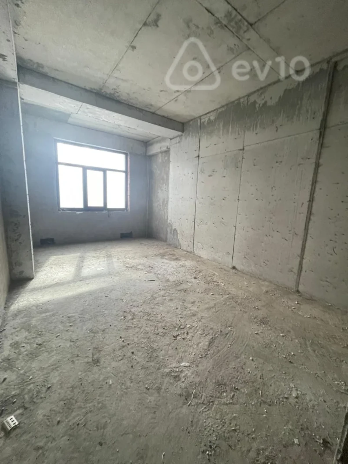 Satılır 3 otaqlı yeni tikili 133 m²