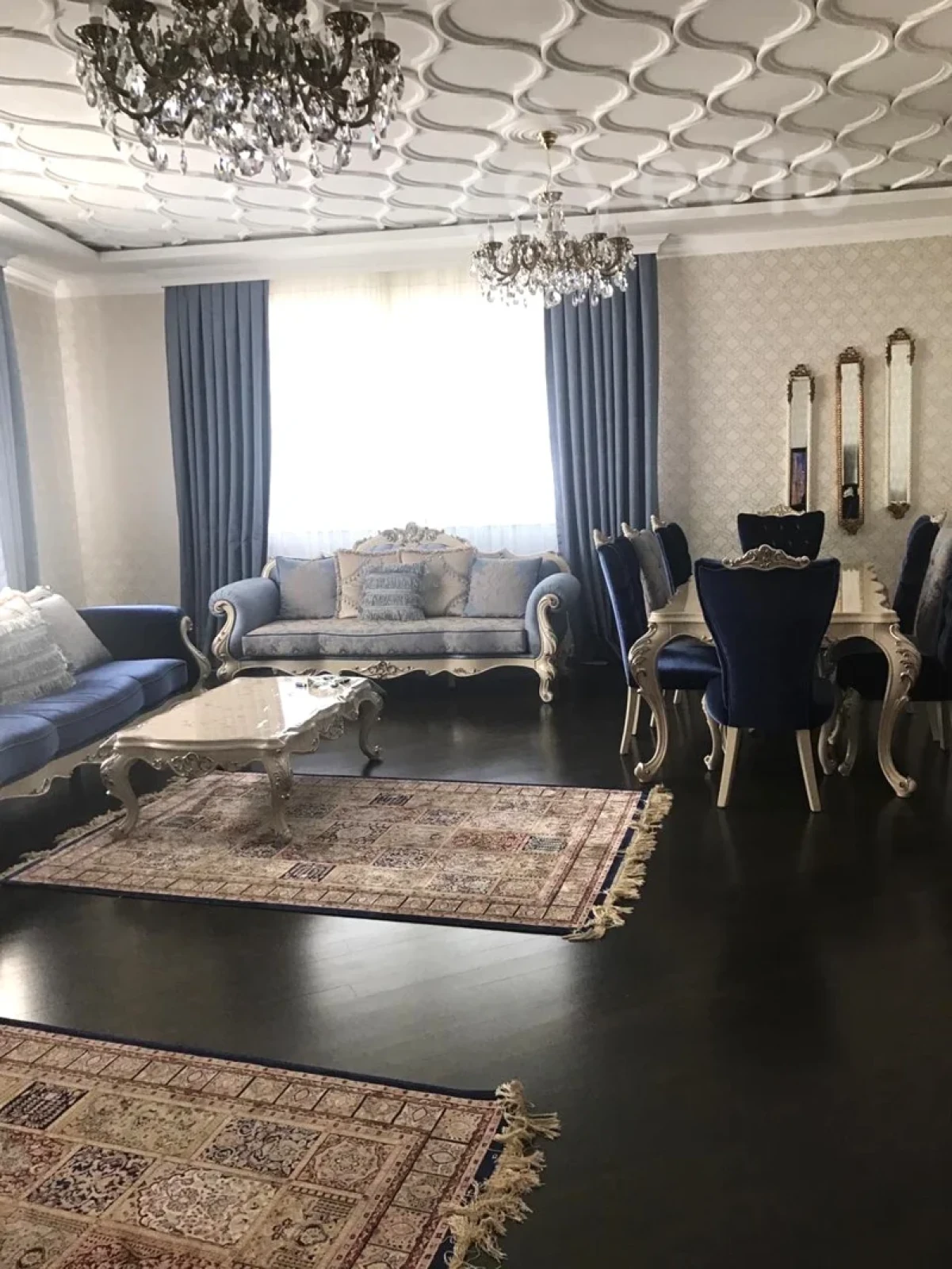 Satılır 3 otaqlı yeni tikili 150 m²