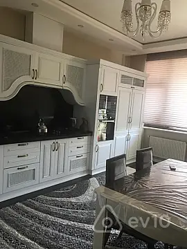 Satılır 3 otaqlı yeni tikili 150 m²