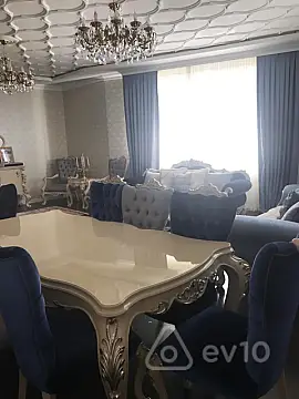 Satılır 3 otaqlı yeni tikili 150 m²