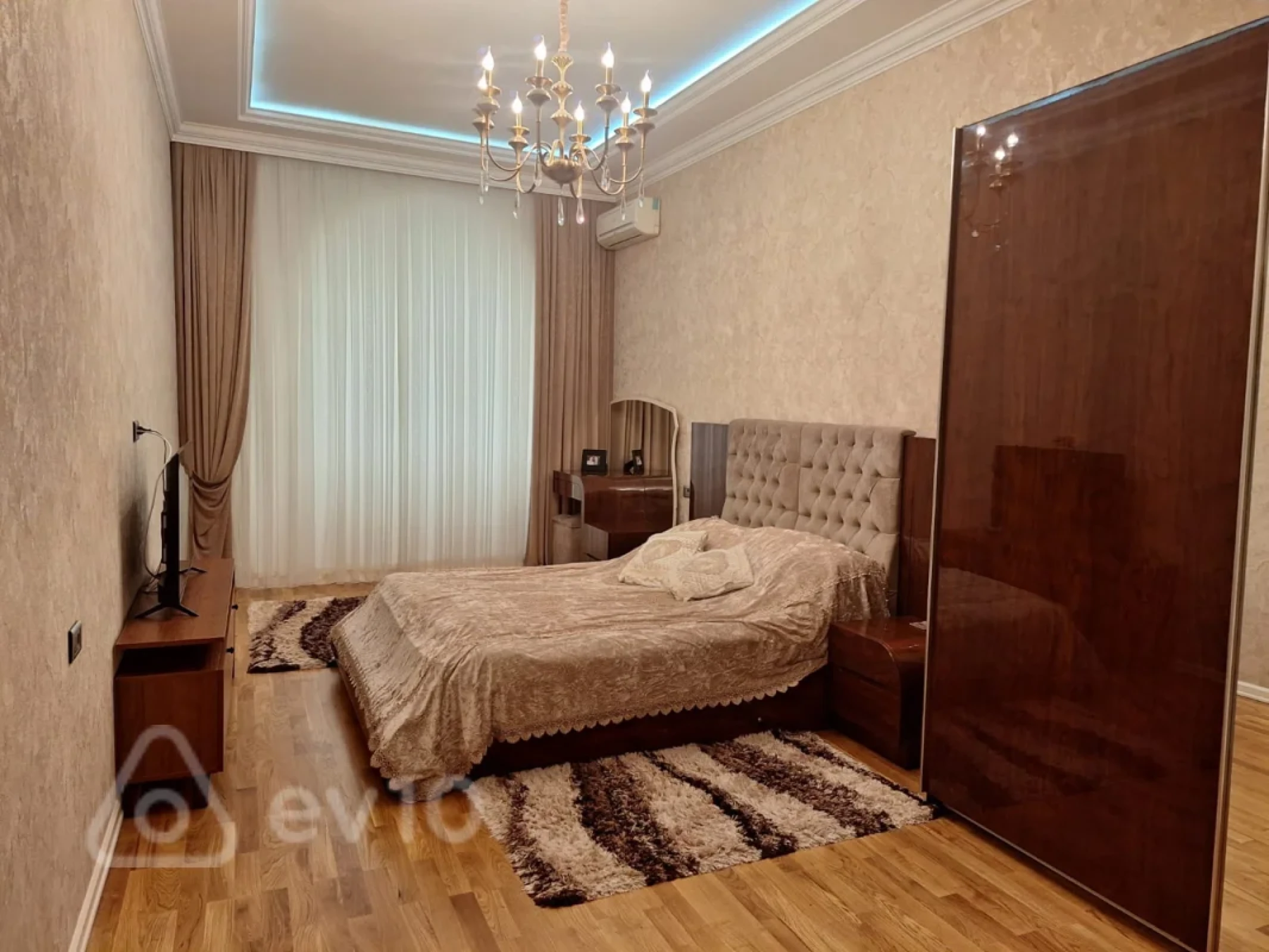 Satılır 3 otaqlı yeni tikili 147 m²