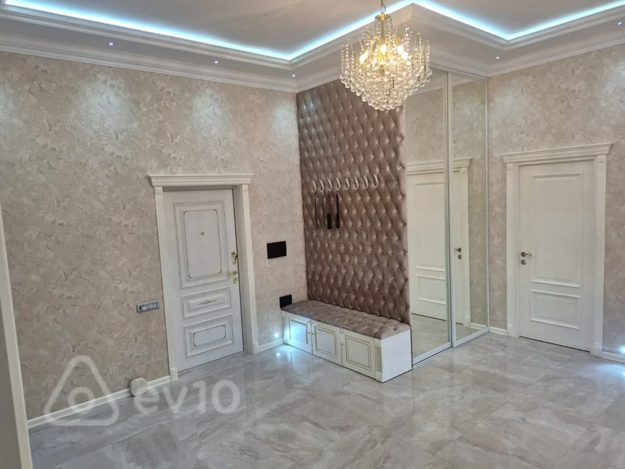 Satılır 3 otaqlı yeni tikili 147 m²