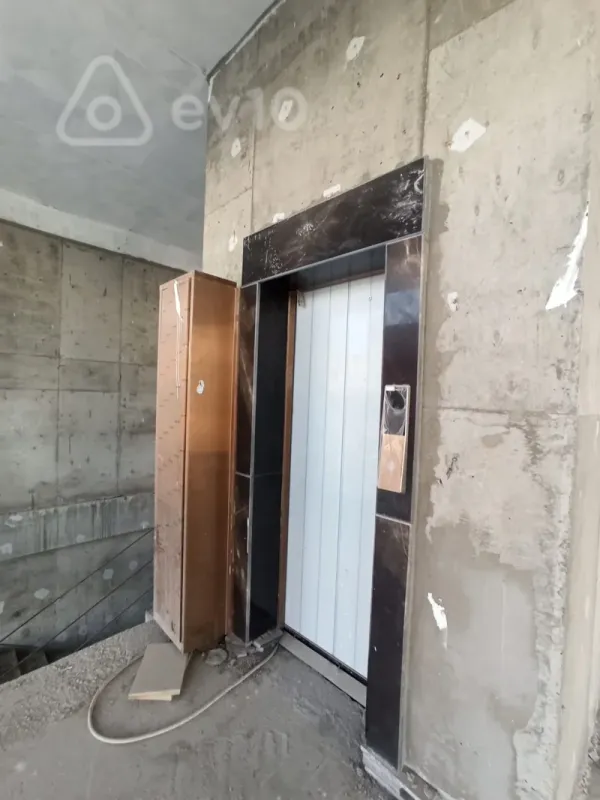 Kirayə verilir mənzil 630 m²