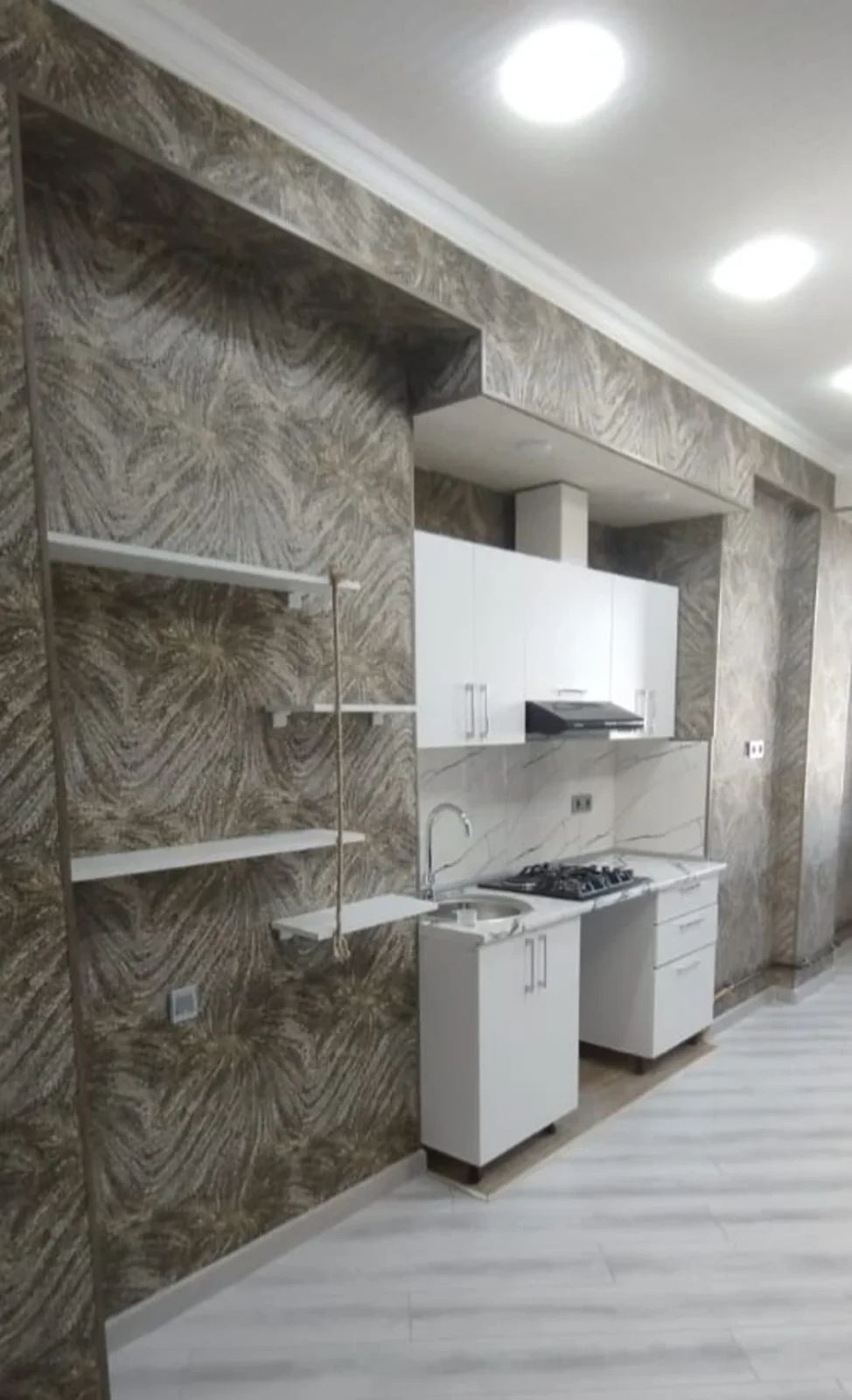 Satılır 2 otaqlı yeni tikili 49 m²