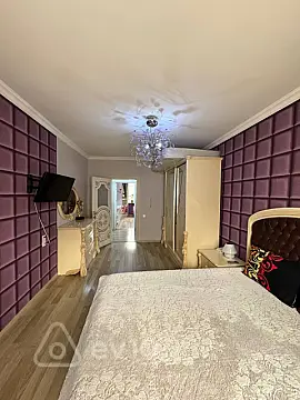 Satılır 5 otaqlı köhnə tikili 125 m²