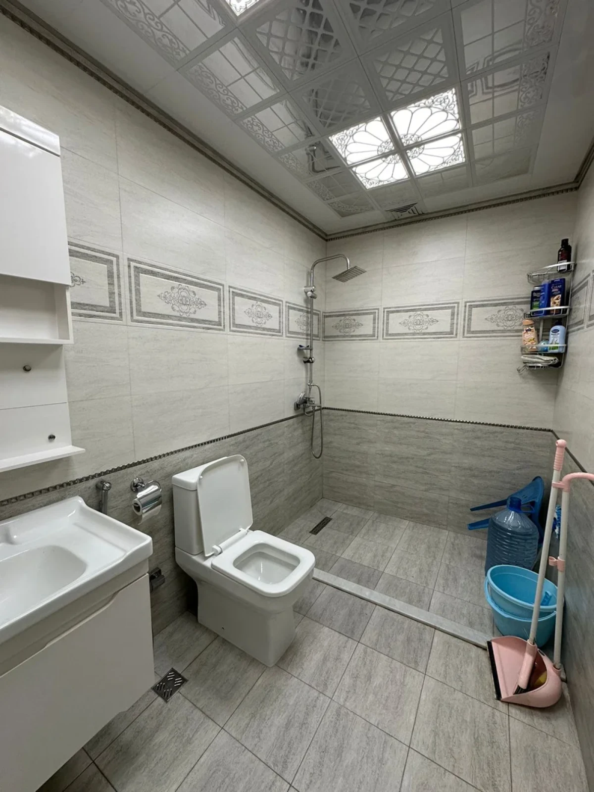 Satılır 2 otaqlı yeni tikili 85 m²