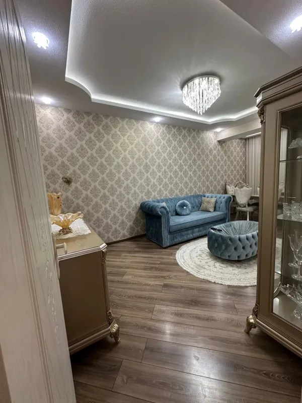 Satılır 2 otaqlı yeni tikili 85 m²