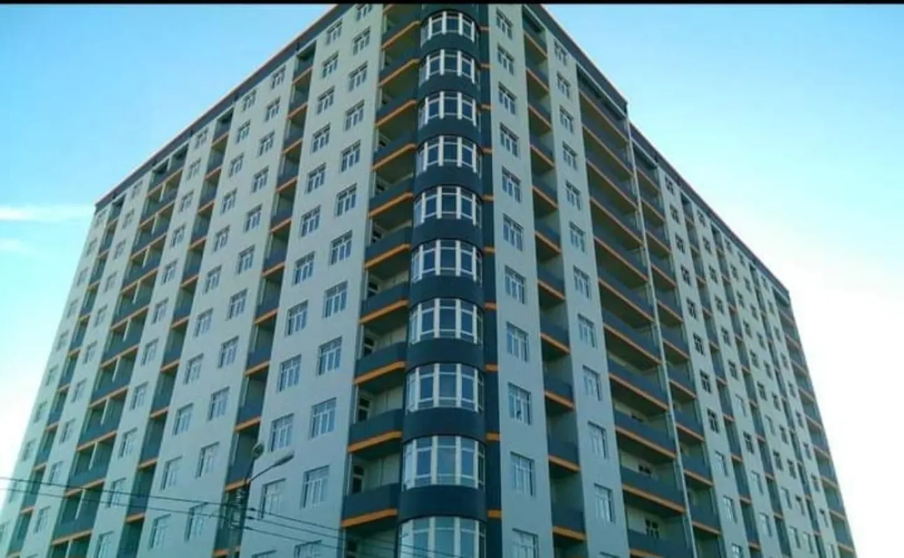 Satılır 2 otaqlı yeni tikili 85 m²