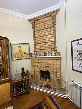 Satılır 4 otaqlı köhnə tikili 128 m²