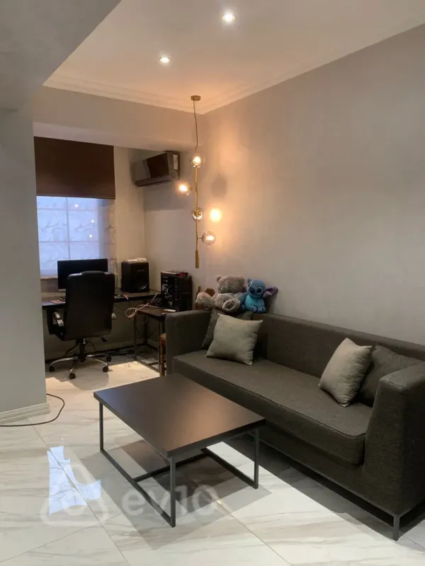 Satılır 4 otaqlı yeni tikili 200 m²