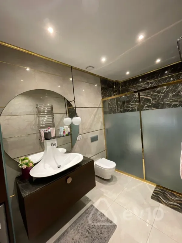 Satılır 4 otaqlı yeni tikili 200 m²