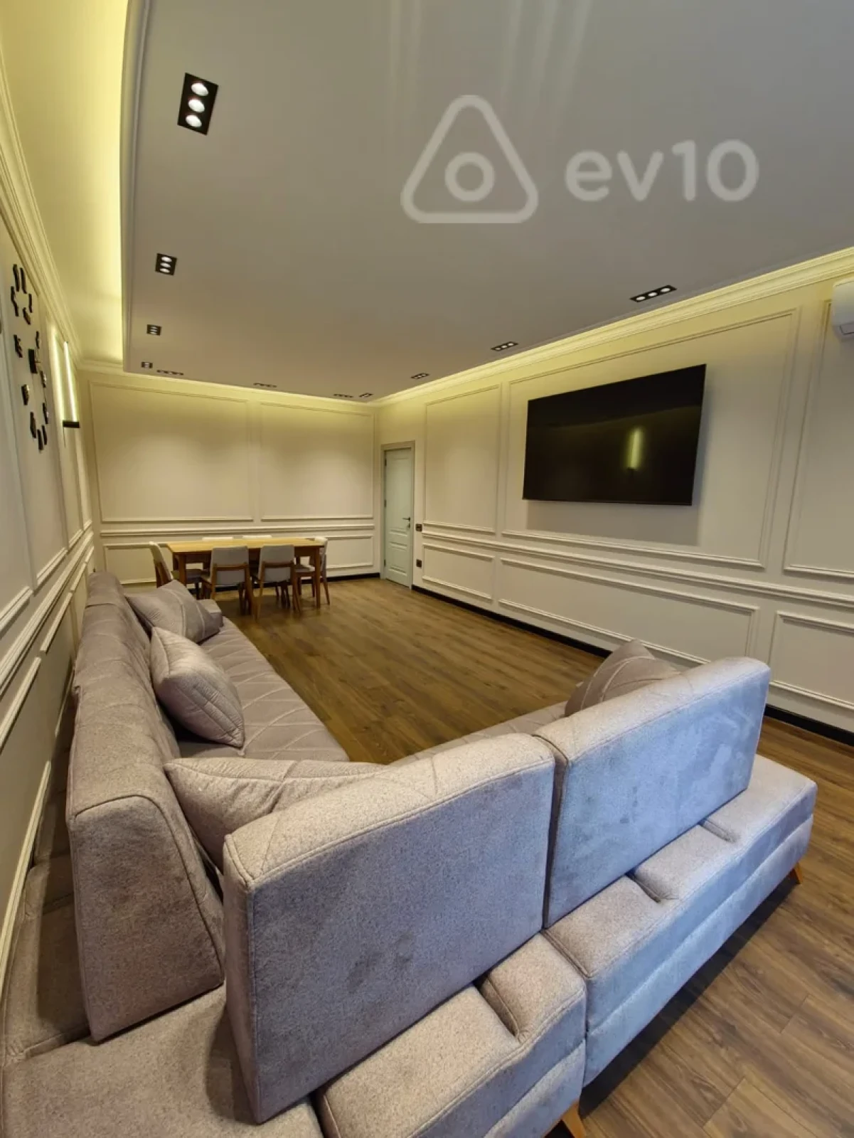 Kirayə verilir 3 otaqlı yeni tikili 107 m²