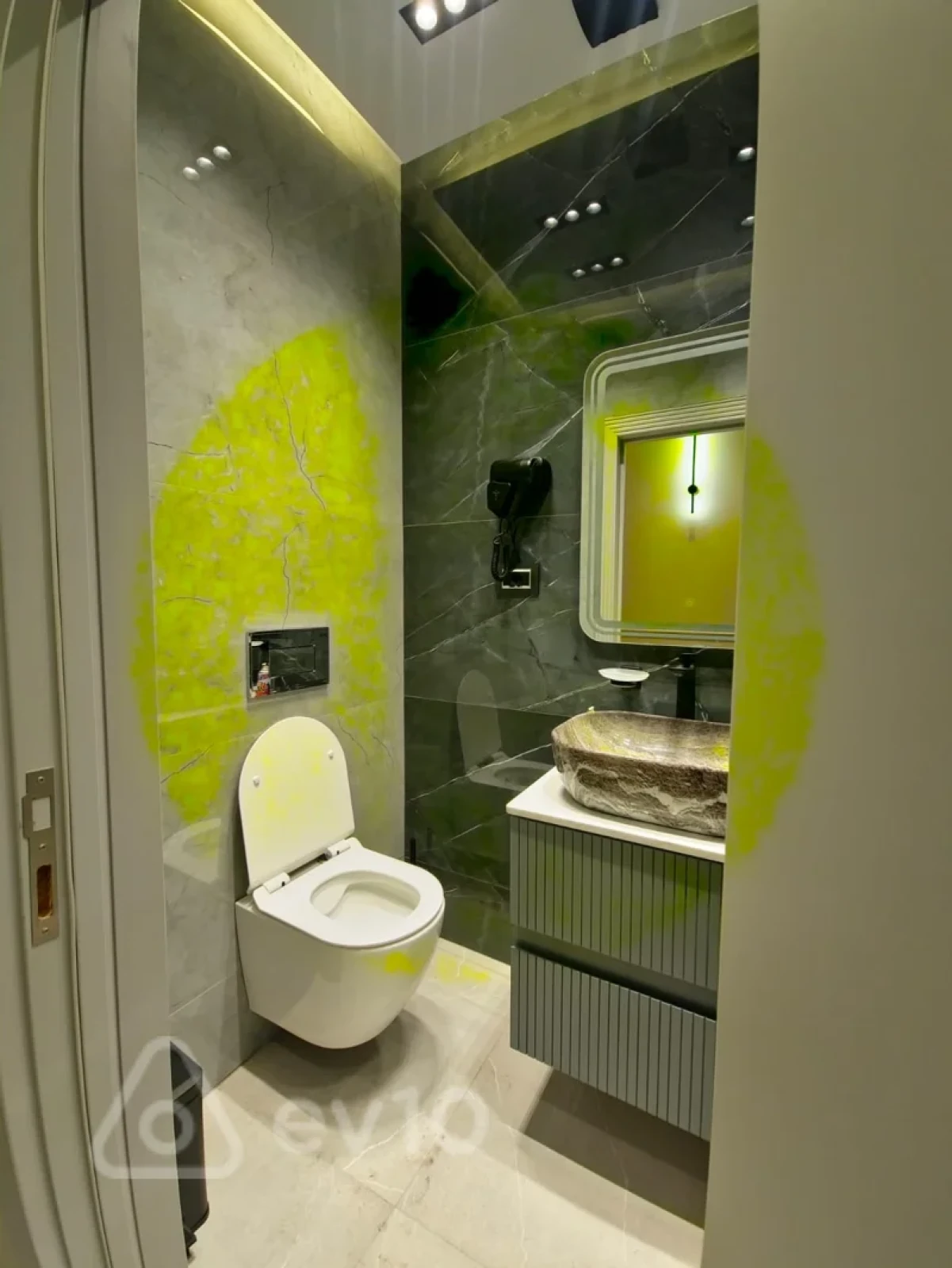 Kirayə verilir 3 otaqlı yeni tikili 107 m²