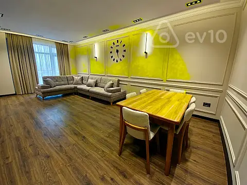 Kirayə verilir 3 otaqlı yeni tikili 107 m²
