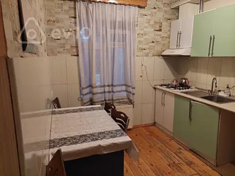 Kirayə verilir 3 otaqlı həyət evi 75 m²