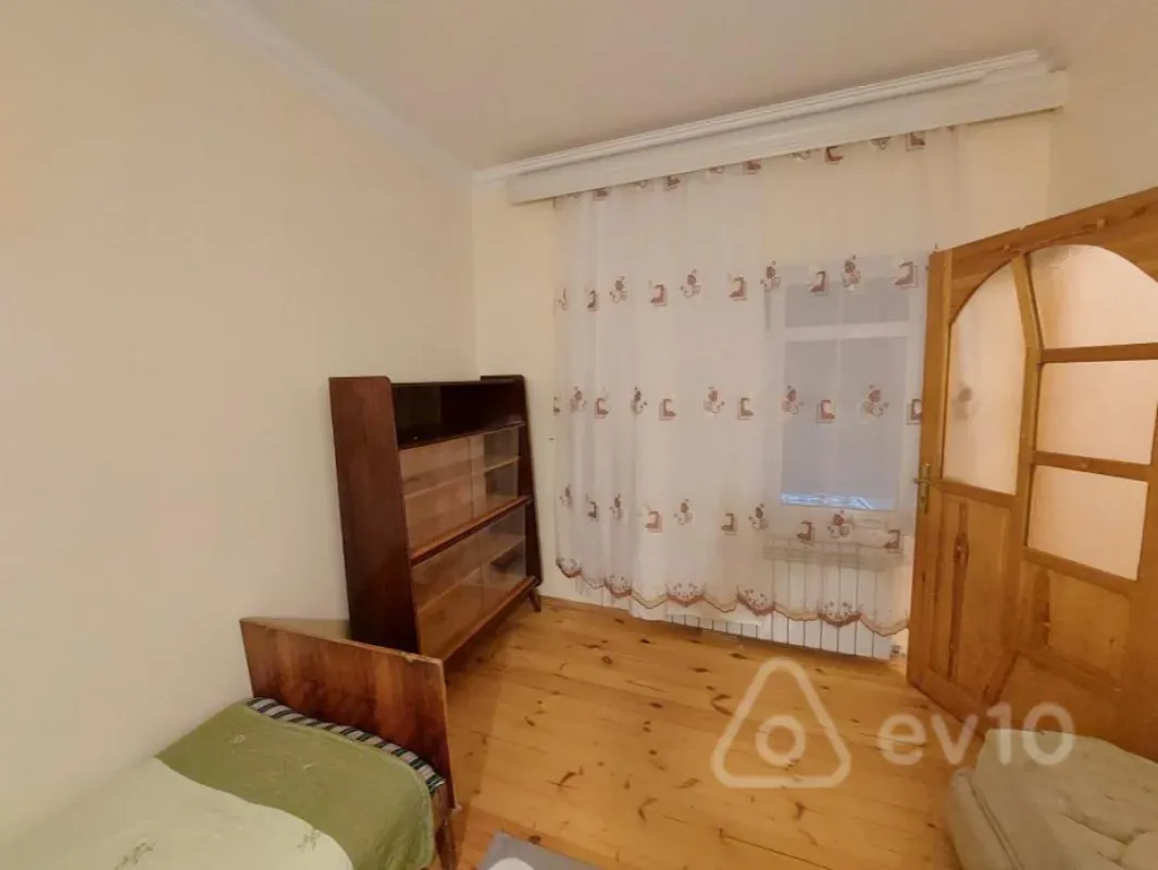 Kirayə verilir 3 otaqlı həyət evi 75 m²