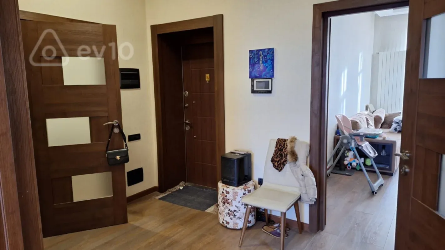Satılır 2 otaqlı yeni tikili 92 m²